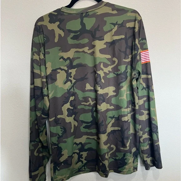 Nike Iowa Hawkeye Camouflage Long Sleeve Shirt - Picture 3 of 6